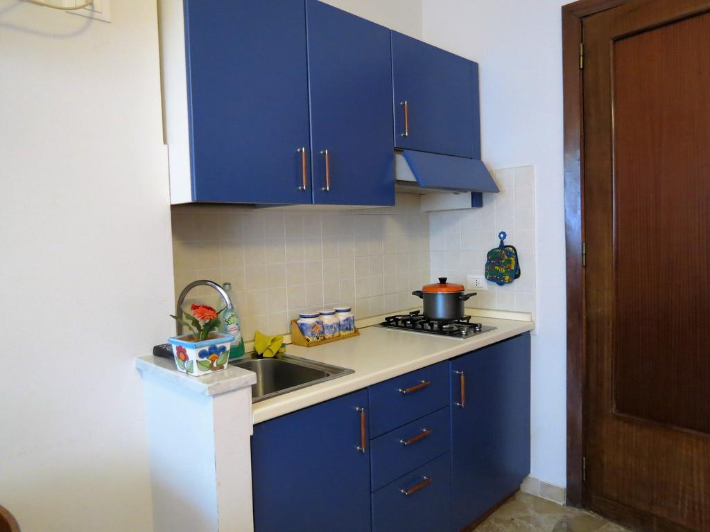 Appartamento Blu ปาแลร์โม ภายนอก รูปภาพ